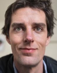 Dr Andrew McCulloch