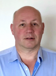 Mr Gawain Simpson